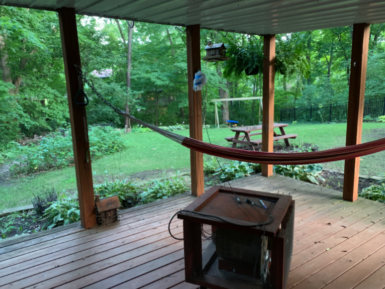 There *should* be a pretty picture here, but it doesn't want to load!